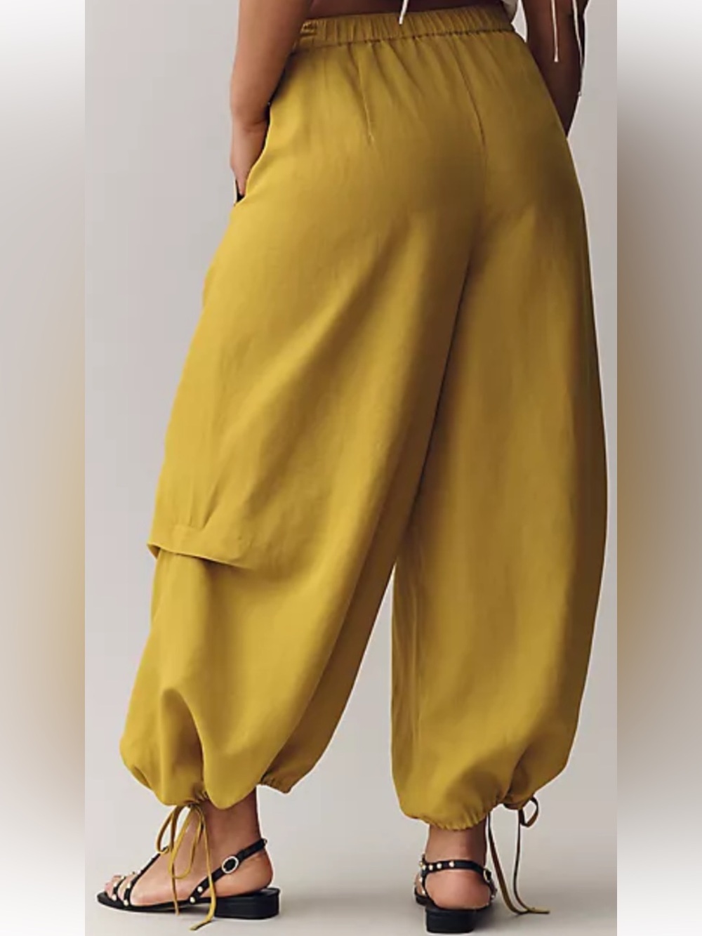 NWT retail $158 size 0 #Anthropologie “Garden Balloon Trousers”.